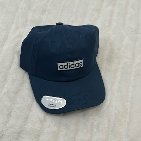 adidas Accessories - 📷 NWT Adidas Aeroready Baseball Hat
